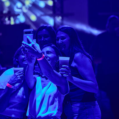 Bild vergrößern: TUJAMO & Friends