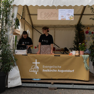 Bild vergrößern: Festplatz