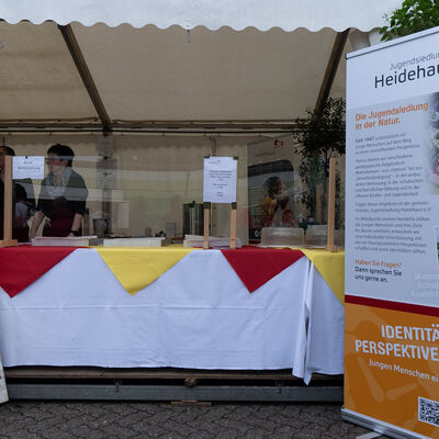 Bild vergrößern: Festplatz