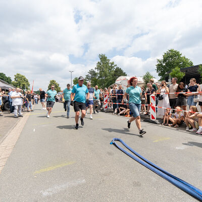 Bild vergrößern: Panzerziehen