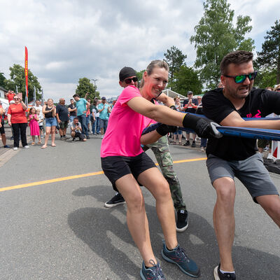 Bild vergrößern: Panzerziehen