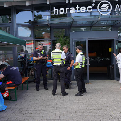 Bild vergr&ouml;&szlig;ern: Festplatz 2