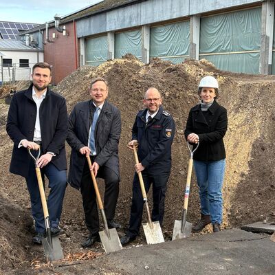 Erweiterung und Erneuerung des Feuerwehr-gerätehauses ist gestartet