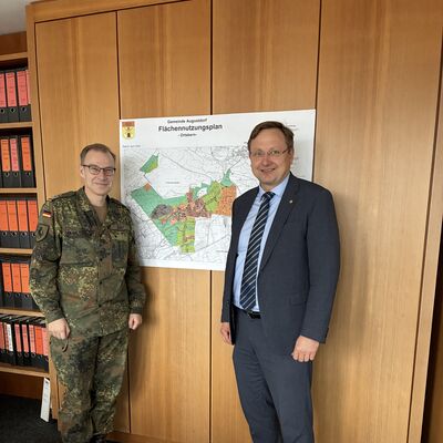 Antrittsbesuch des neuen Brigadekommandeurs beim Bürgermeister