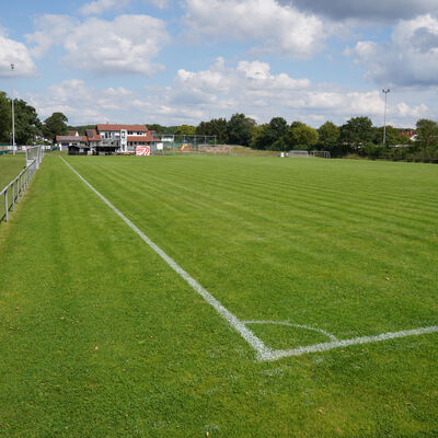 Bild vergrößern: Naturrasenplatz Schlingsbruch
