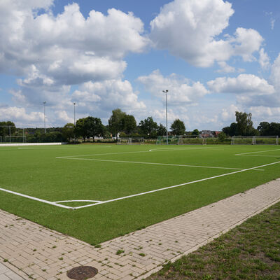 Bild vergrößern: Kunstrasenplatz Schlingsbruch